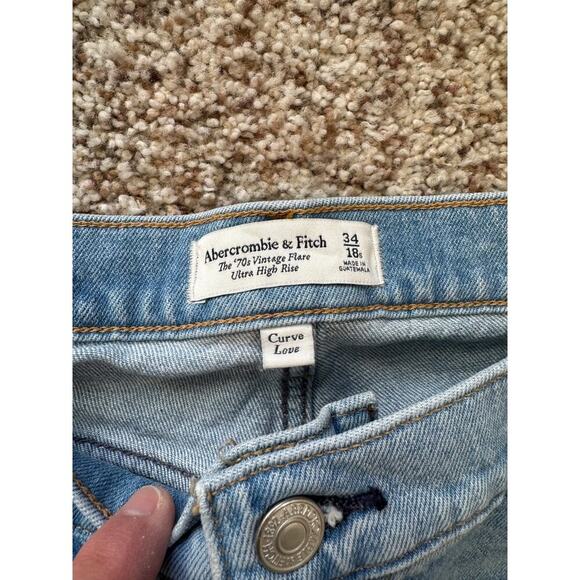 Abercrombie & Fitch; Womans Jeans size 34/18 SHORT/Petite, 70's, Flare High Rise - Picture 6 of 9